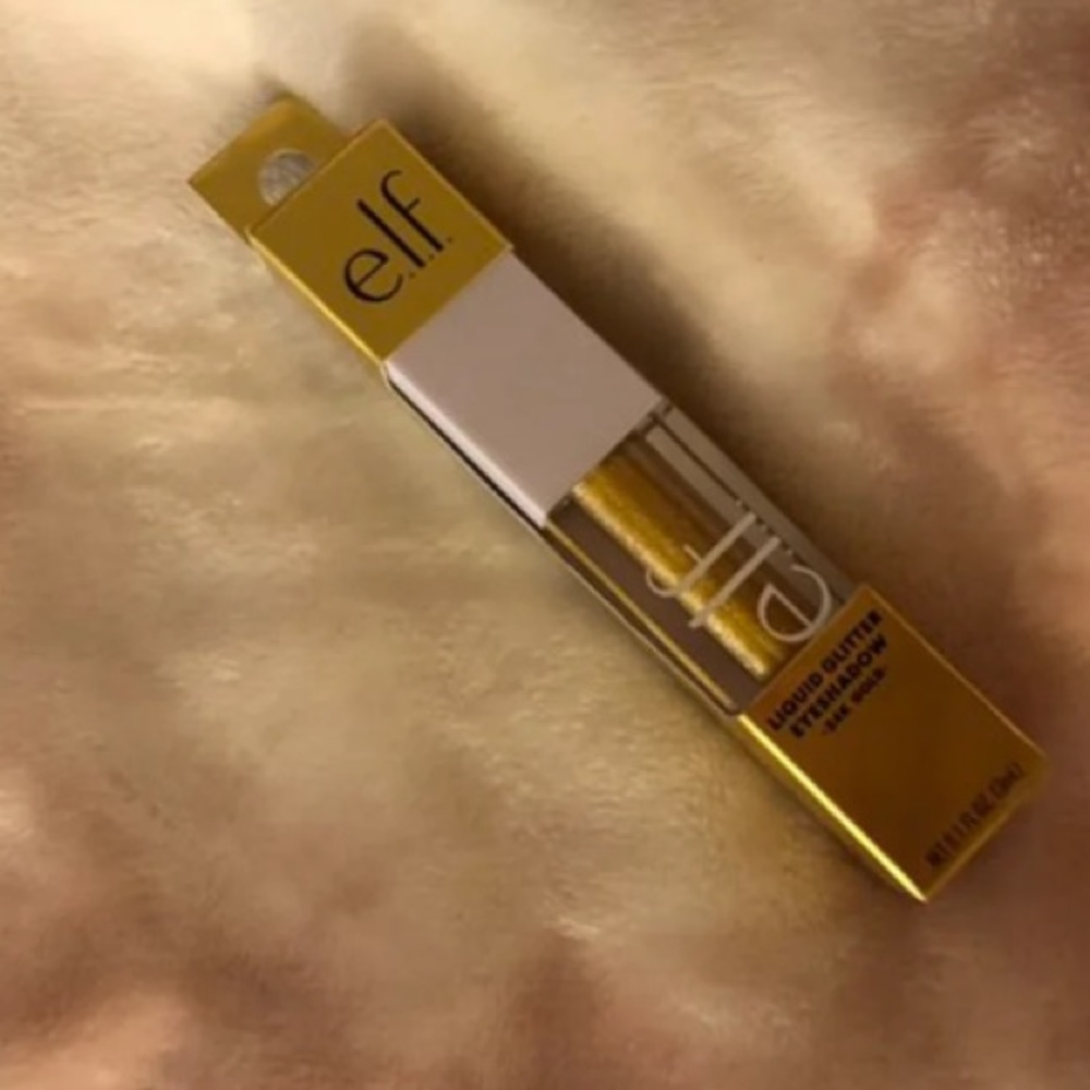 ✨ e.l.f. 24k Gold liquid glitter eyeshadow✨
